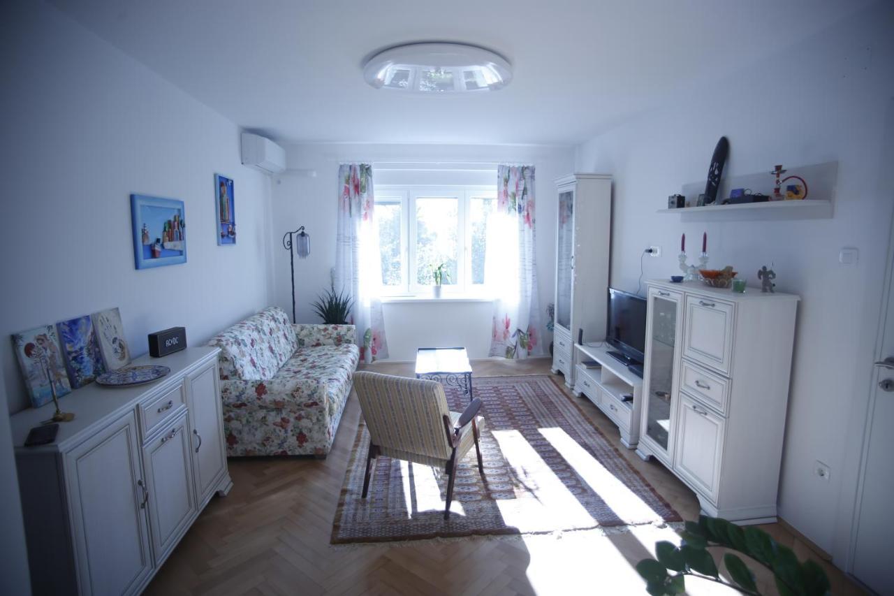 Apartman Mami-Krok غييكا المظهر الخارجي الصورة