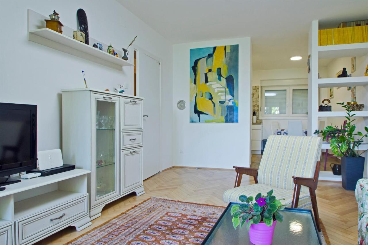 Apartman Mami-Krok غييكا المظهر الخارجي الصورة